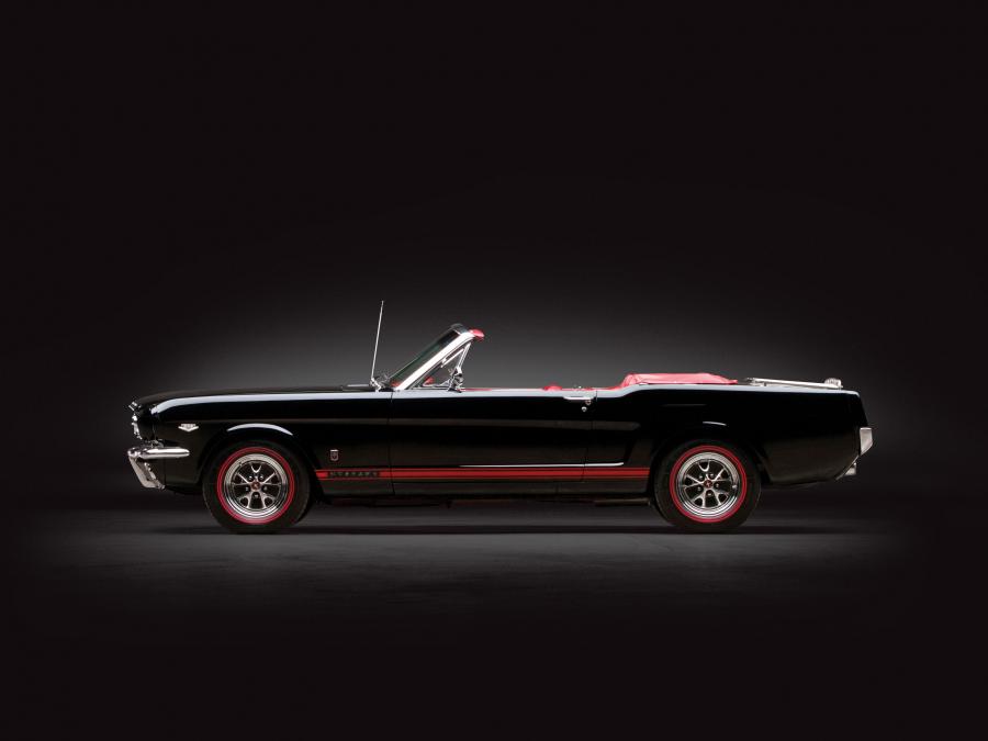  Ford Mustang GT Convertible 1965 года  (фото 8 из 13)